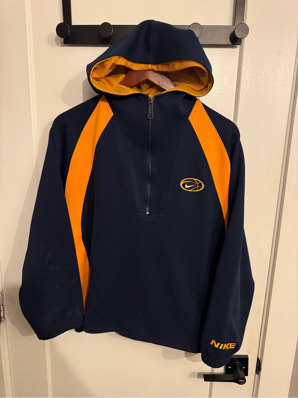 Vintage Nike Navy and Orange Hooded Half-Zip Hoodie (XL 18-20)